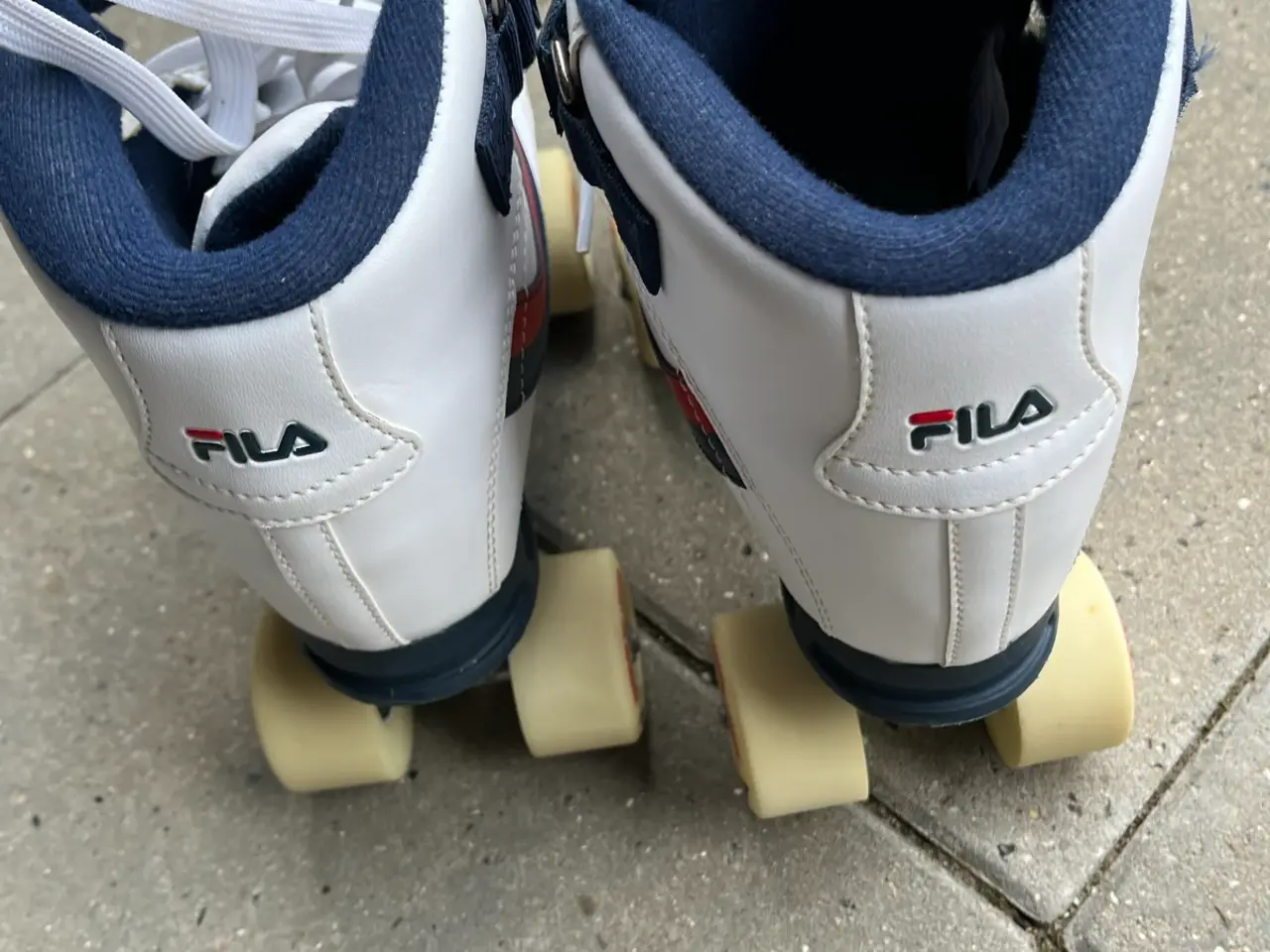 Billede 3 - Fila rulleskøjter 