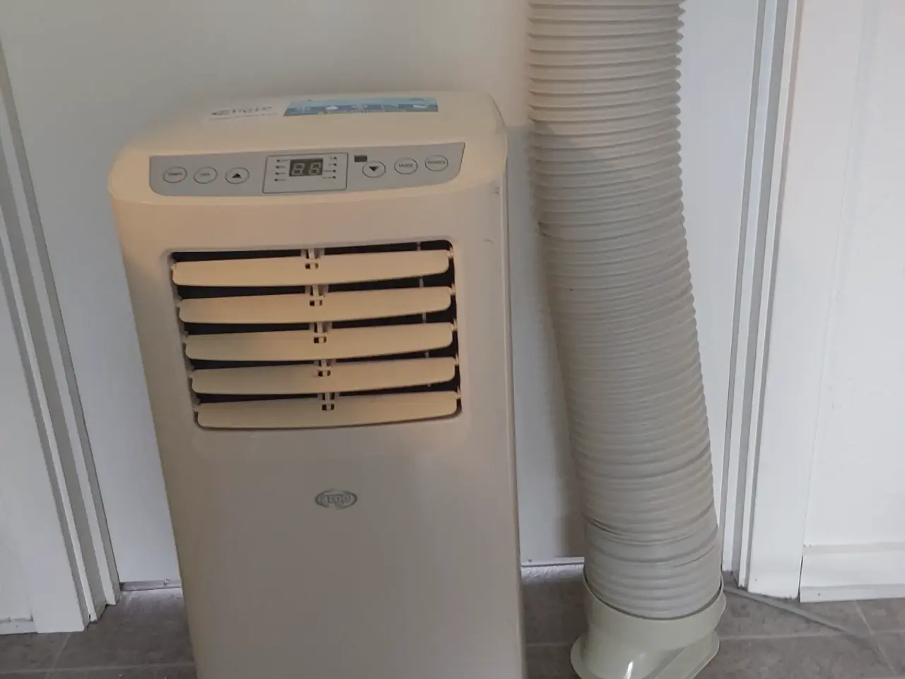 Billede 3 - Aircondition med fjernbejerning