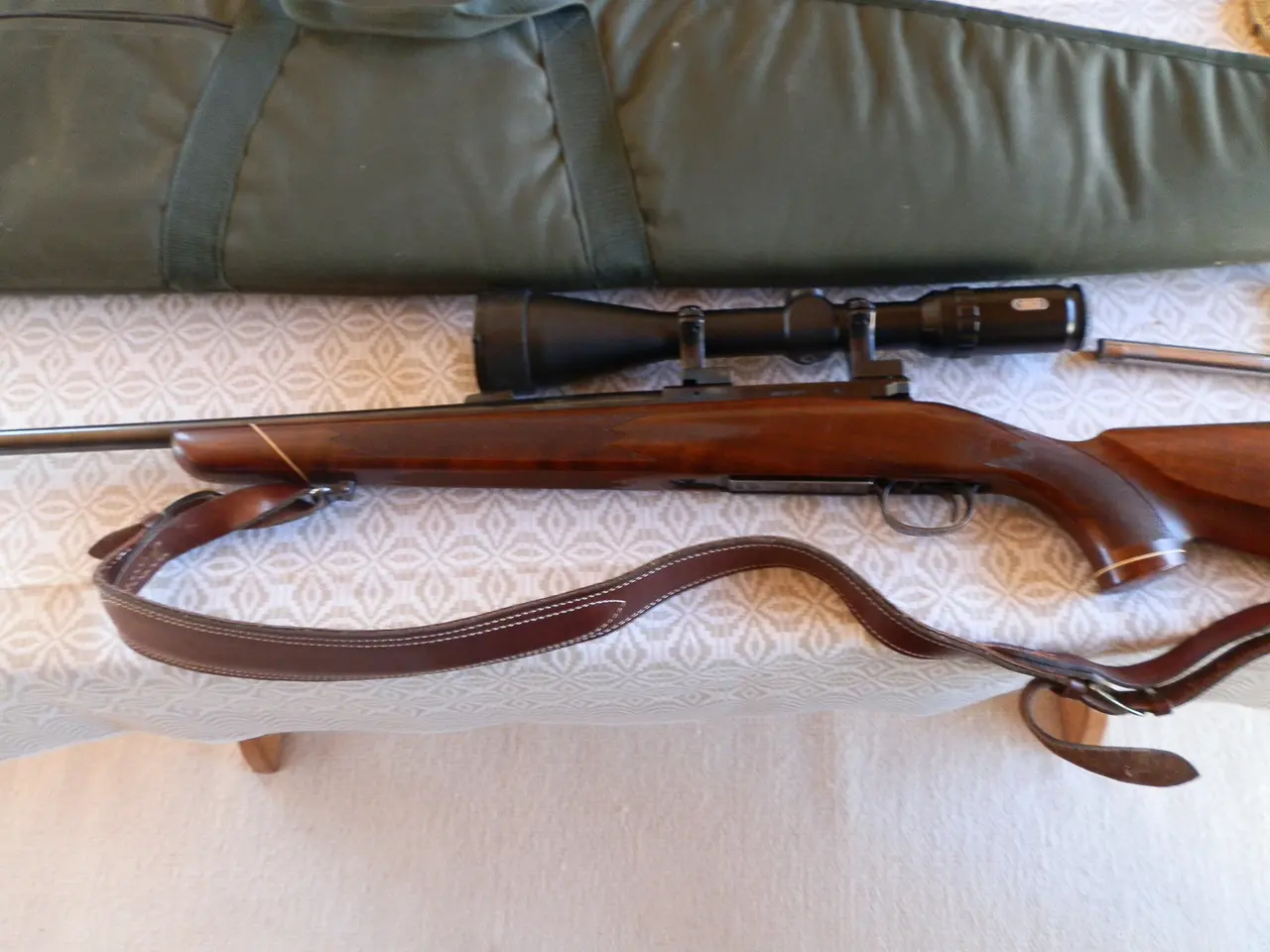 Billede 7 - Rigtig flot Tikka Jagtriffel m/ Titan Tasco kikker