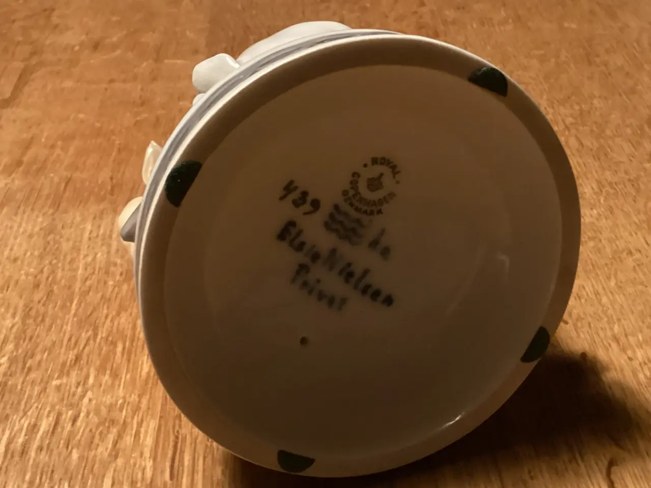 Billede 6 - Kgl Pan med Kanin på rund fod