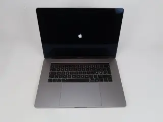 Apple MacBook Pro i7 15,6"