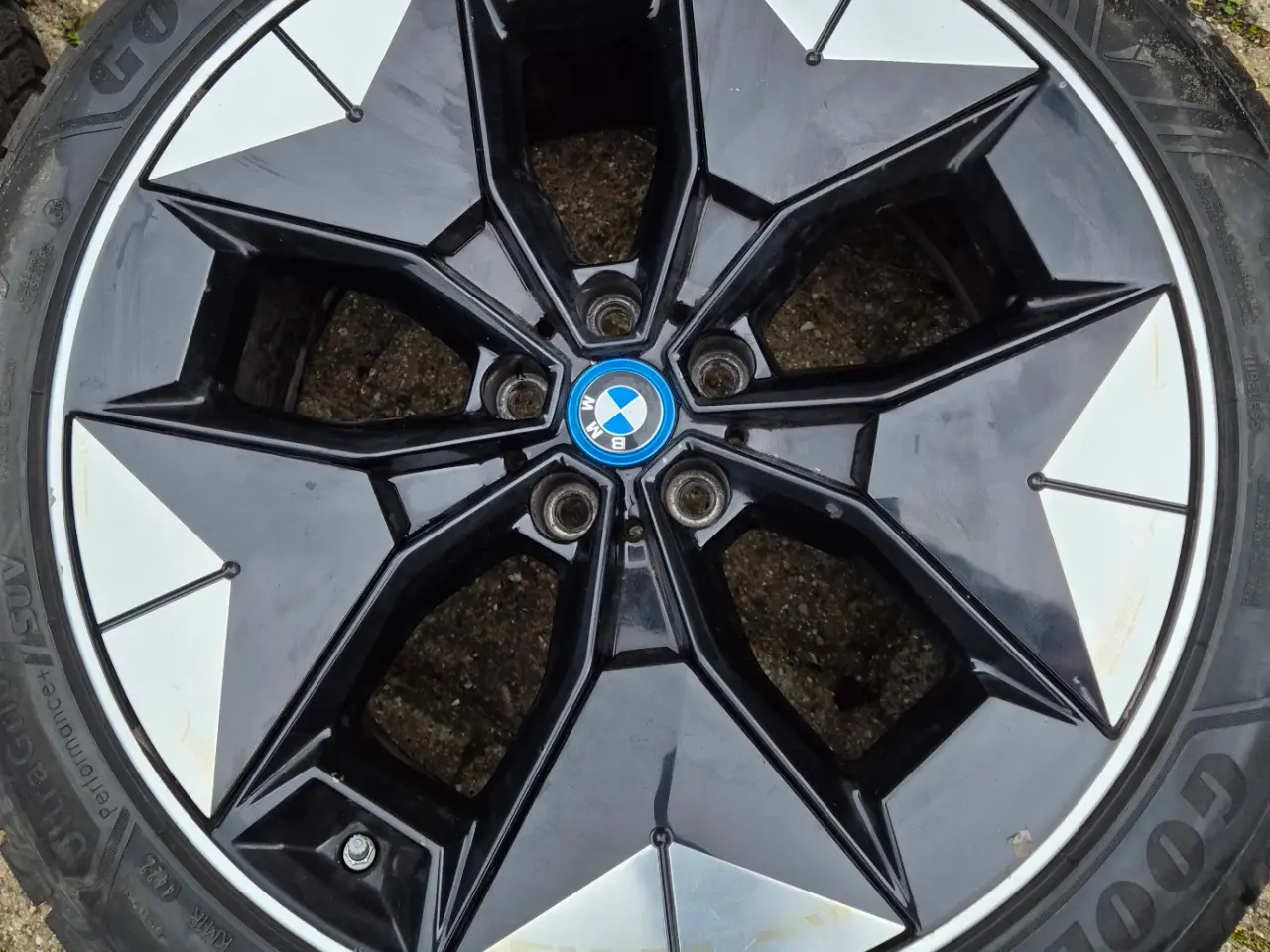 Billede 4 - BMW IX3 R20 vinterdæk