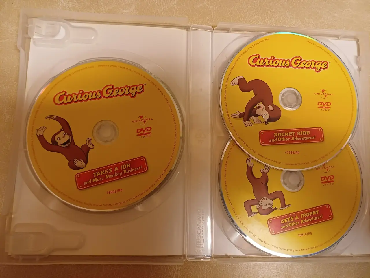 Billede 2 - Peter Pedal DVD Børnefilm 3 stk. med dansk tale.