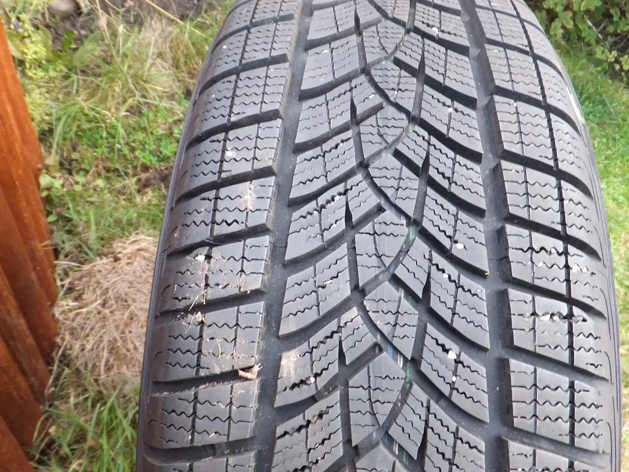 Billede 3 - Vinterdæk på stålfælge, Goodyear