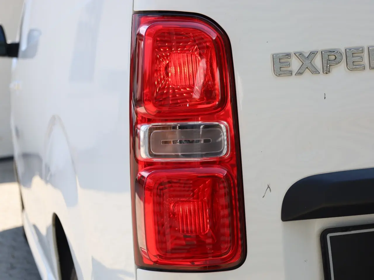 Billede 12 - Peugeot Expert 2,0 BlueHDi 120 L2 Premium Van