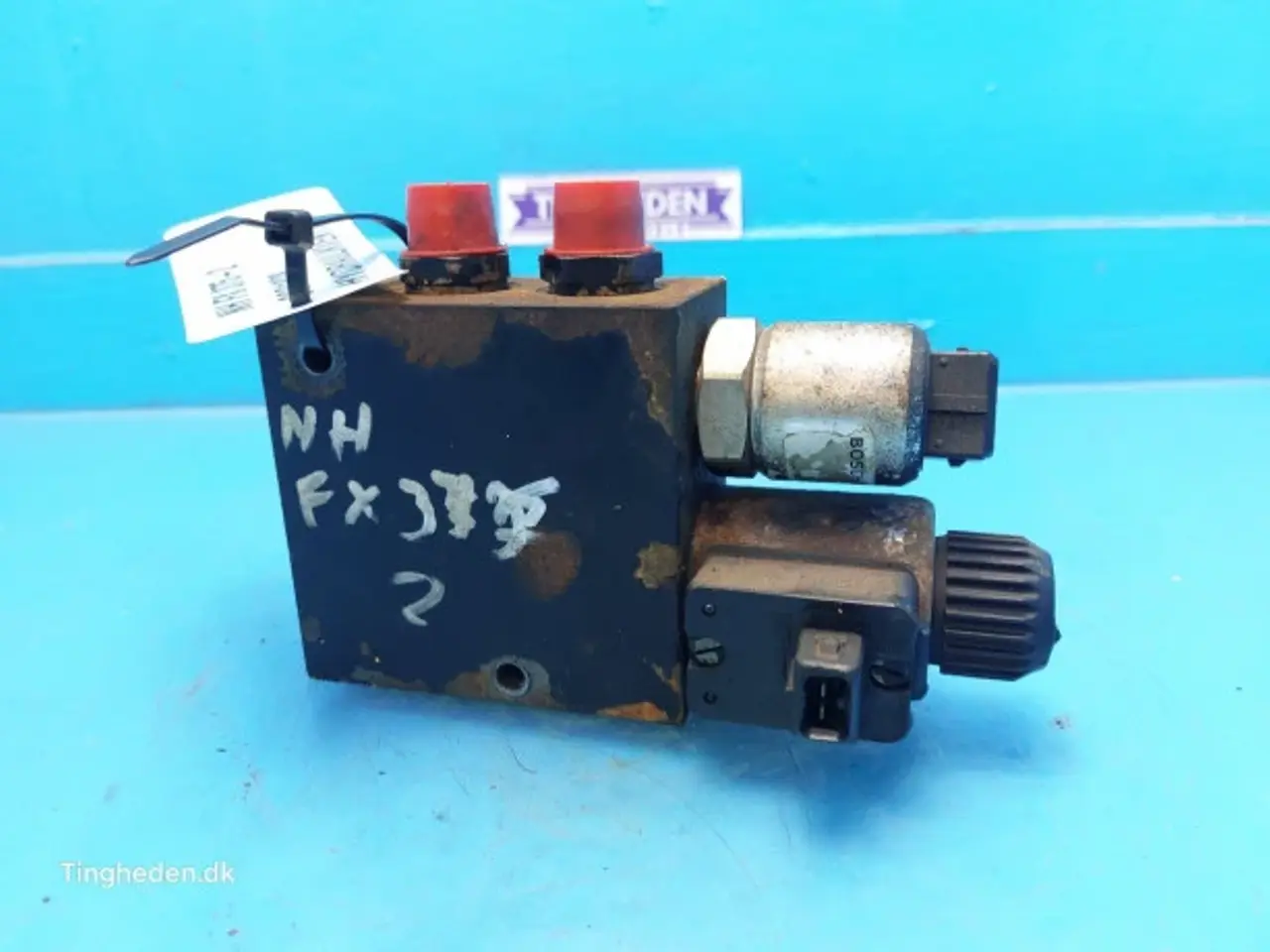Billede 9 - New Holland FX375 Hydraulikventil 9831828