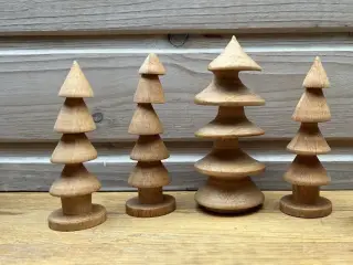 Hjemmedrejede skæve juletræer