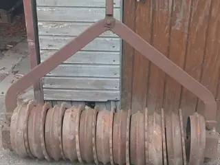 Oprydningssalg byd.