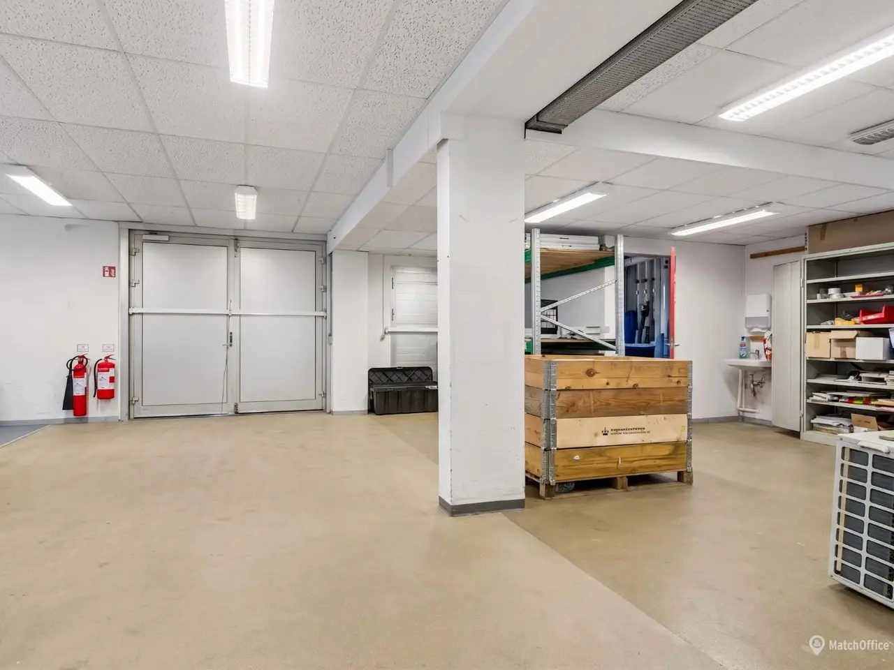 Billede 3 - 586m² kontor og lavloftet lager på Avedøre