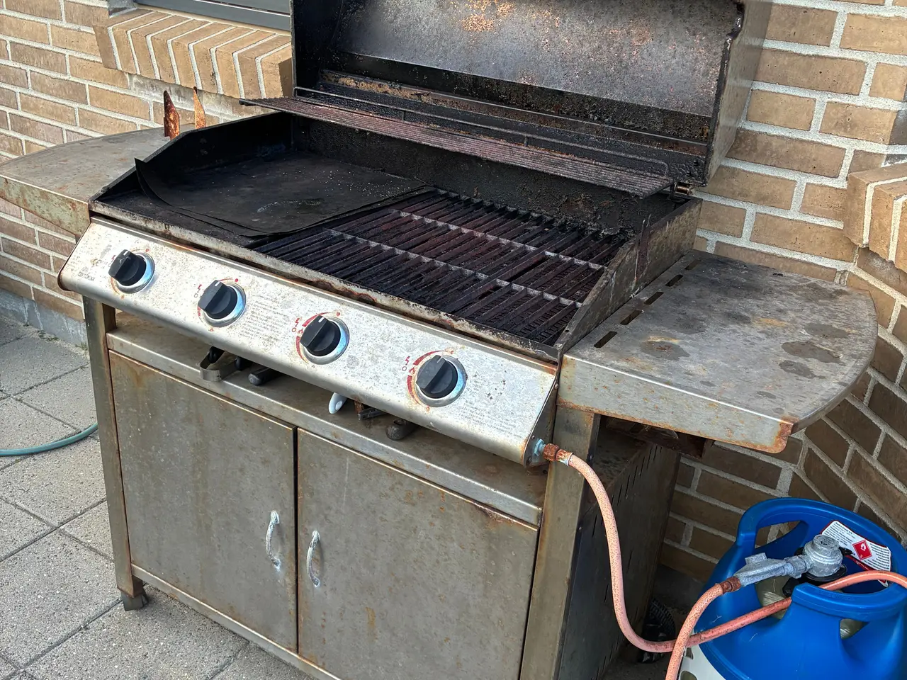 Billede 2 - Gasgrill: hentes gratis 