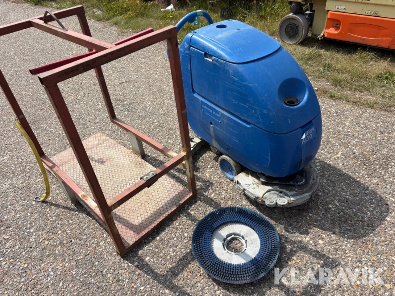 Billede 2 - Gulvvaskemaskine Nilfisk Scrubtec 553 BL - 1 styk