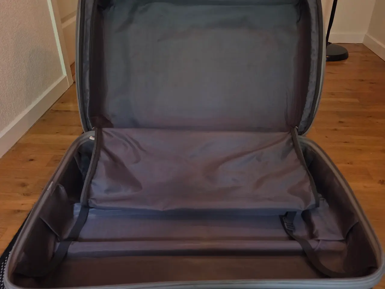 Billede 2 - Stor hardcase rejsekuffert