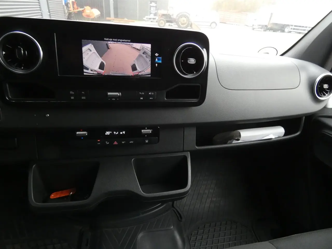 Billede 11 - Mercedes-Benz Sprinter 319 3,0 CDI A2 H2 RWD 190HK Van 6g