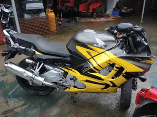 Honda CBR 600 F