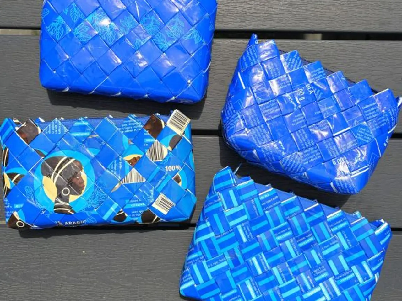 Billede 8 - Lille taske flettet af Cirkel Kaffe poser