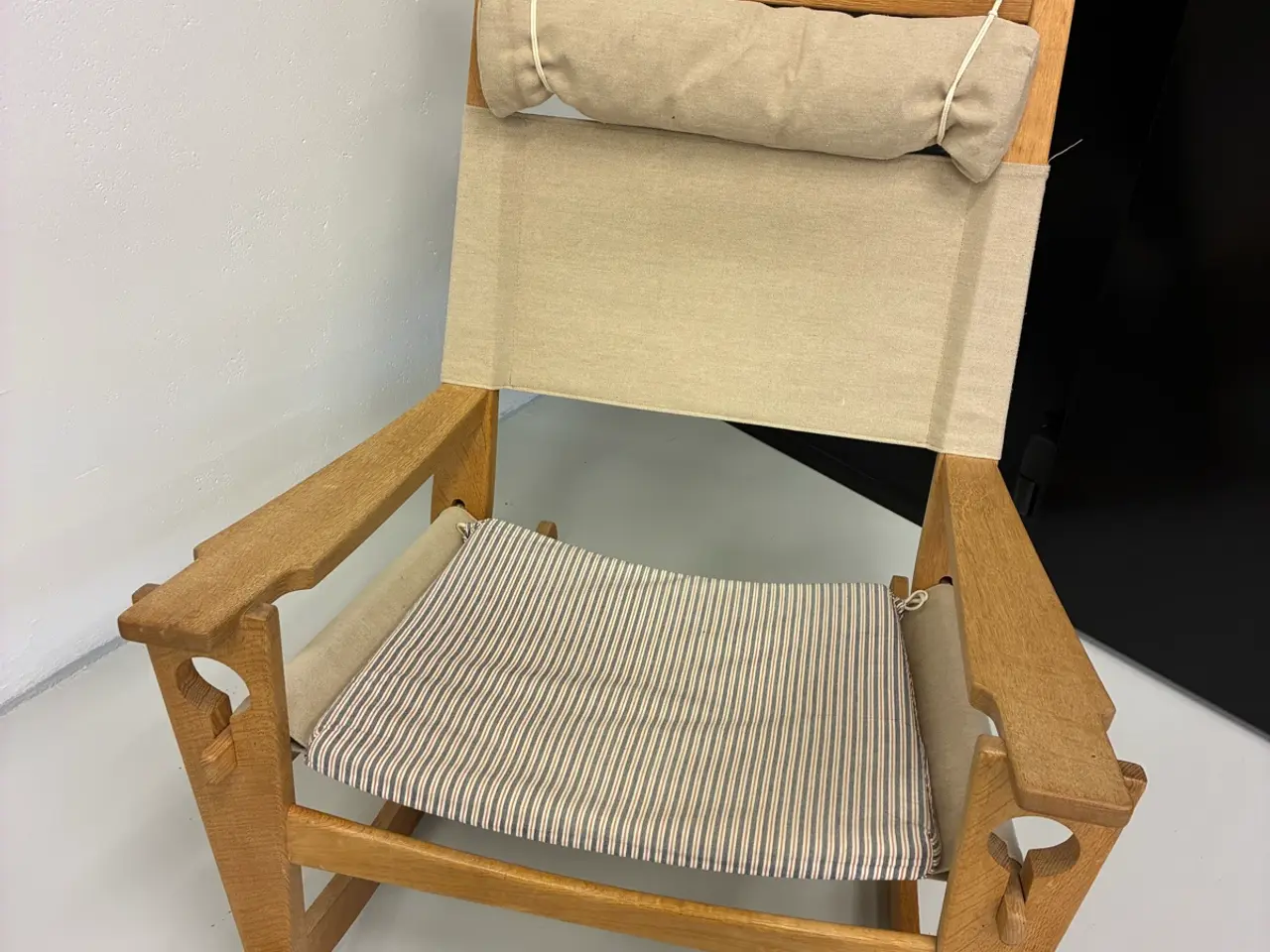 Billede 5 - Hans J.Wegner “ Nøglehullet”