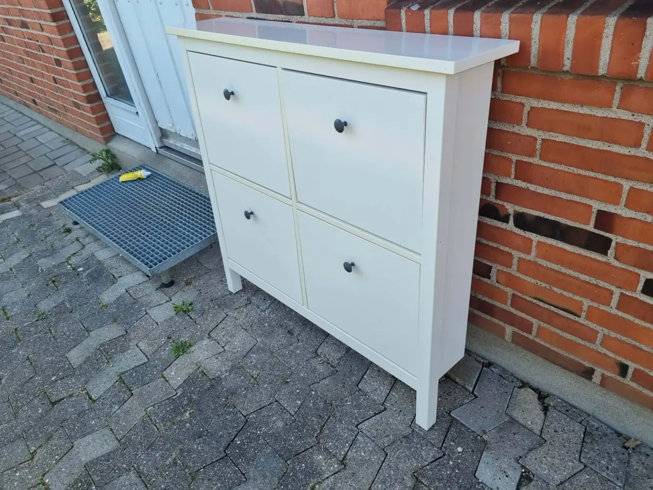 Billede 1 - Væg skoreol