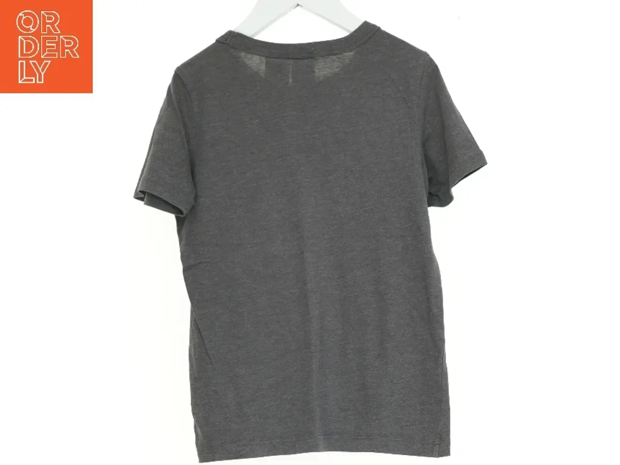 Billede 2 - OshKosh dinosaur t-shirt (str. 122 cm)