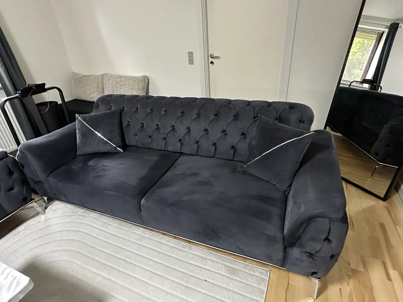 Billede 13 - Velour sofasæt med loungestol & sofabord.