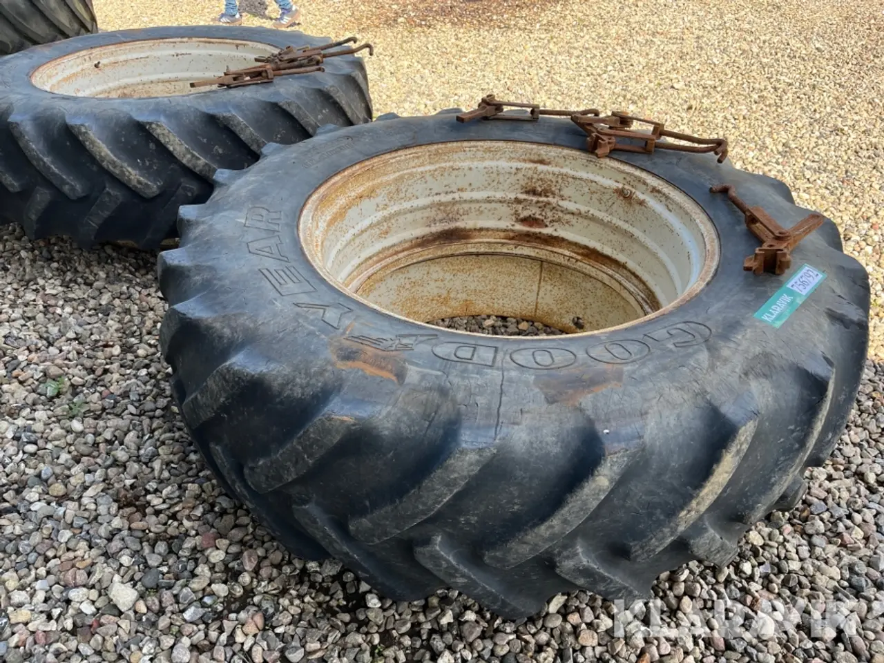 Billede 3 - Dæk Goodyear Super traction 2 styk