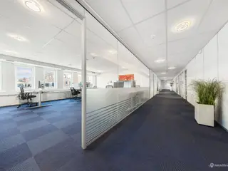 643 m² attraktivt kontorlejemål lige ved Gladsaxe Letbane