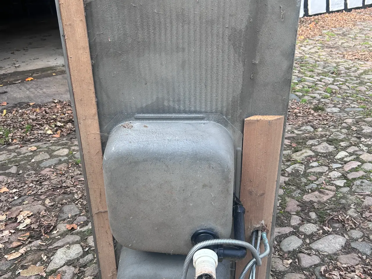 Billede 4 - Stålvask med armatur
