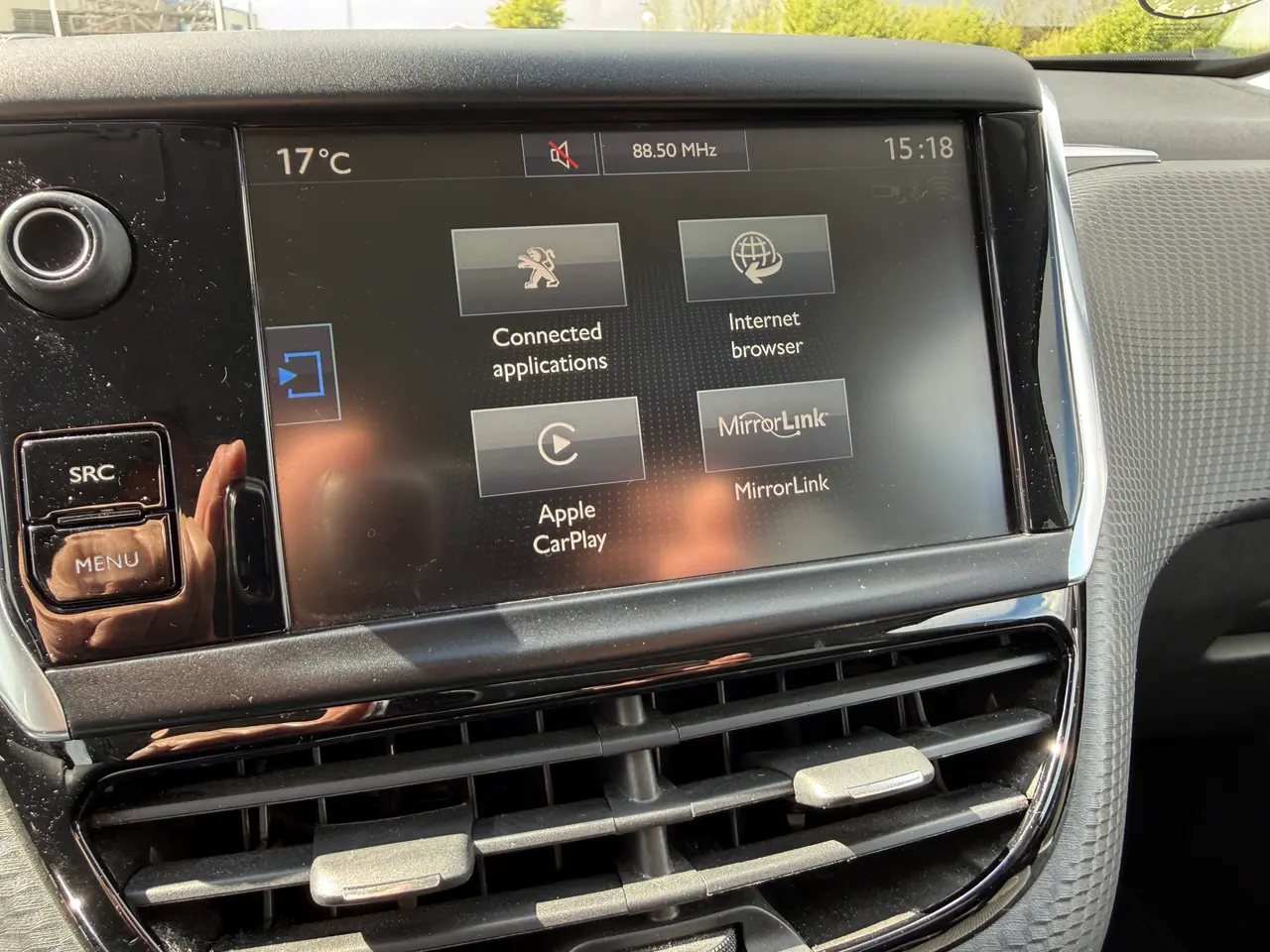 Billede 5 - Peugeot 208 allure i hvid med krom