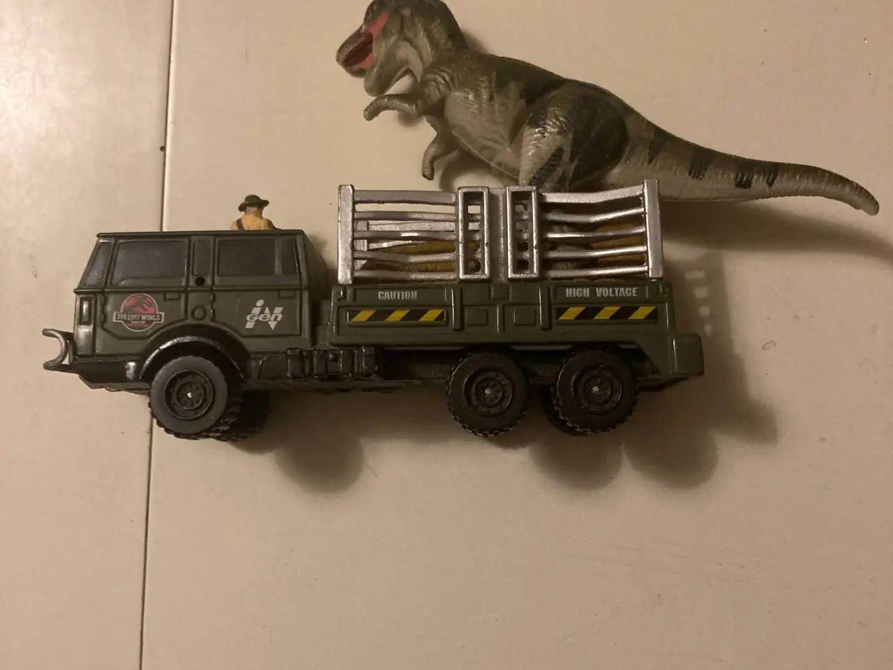 Billede 3 - Matchbox Jurassic Park lastbil med T-Rex – 1997 – 