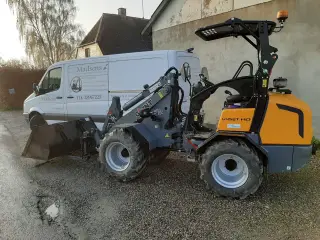 Minilæsser udlejes 1000kr