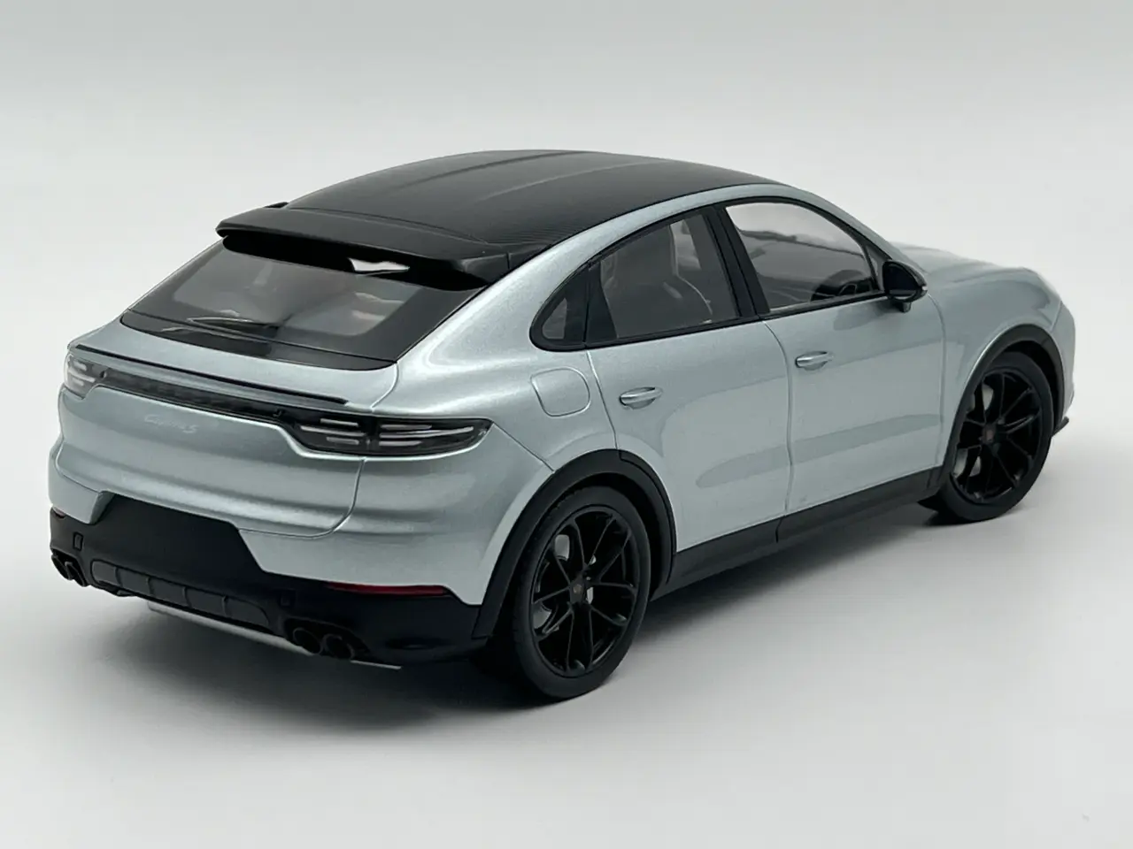 Billede 3 - 2019 Porsche Cayenne S Coupé - 1:18