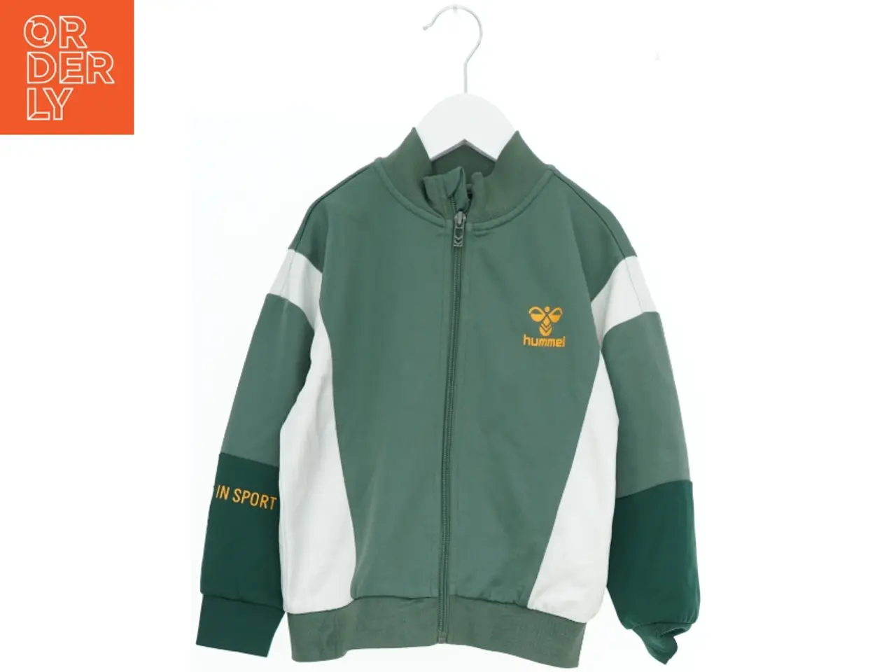 Billede 1 - Grøn Hummel Sportstrøje fra Hummel (str. 110)