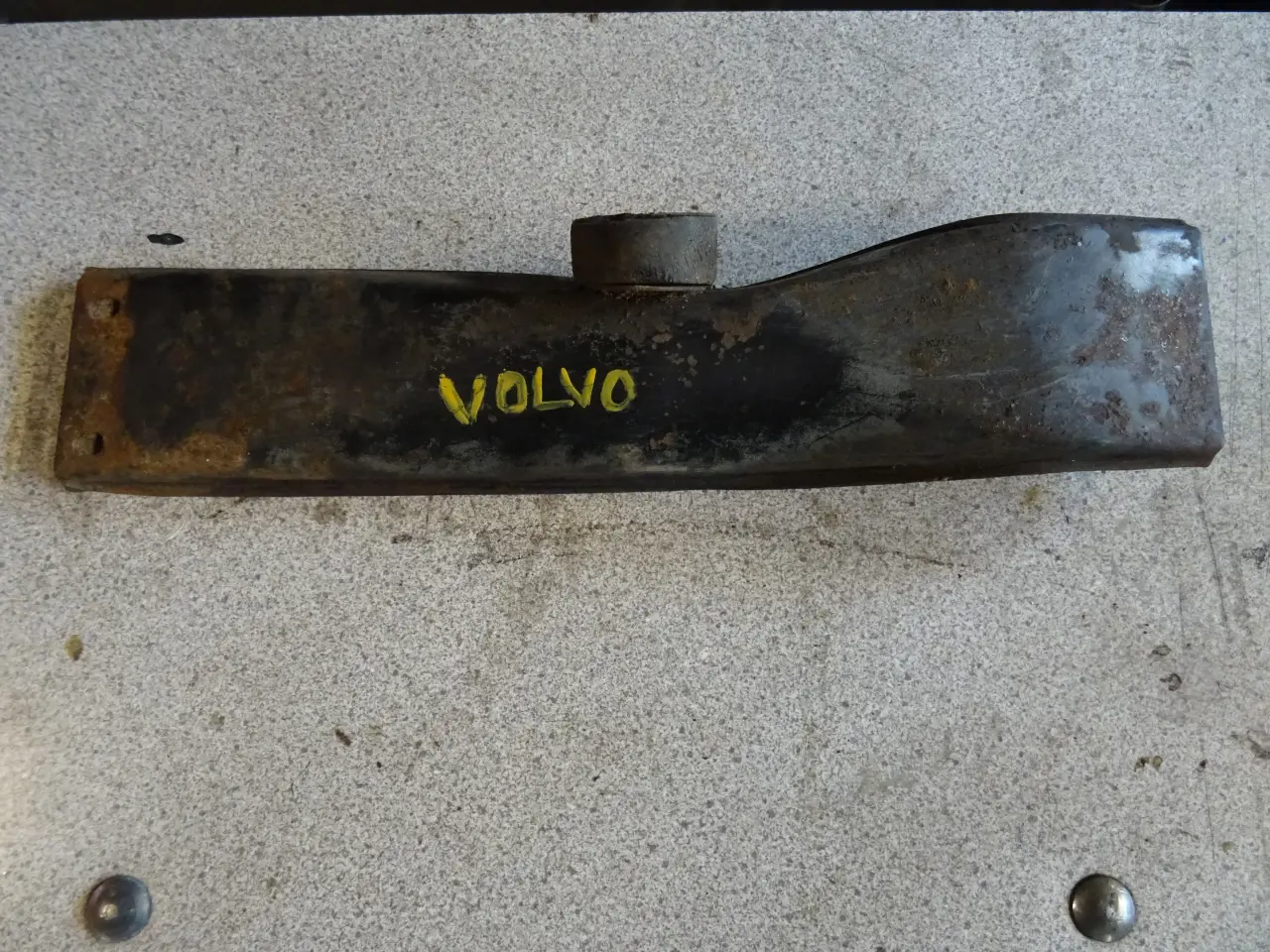 Billede 1 - Volvo 142, 144, 145, 164 gearkasse bro
