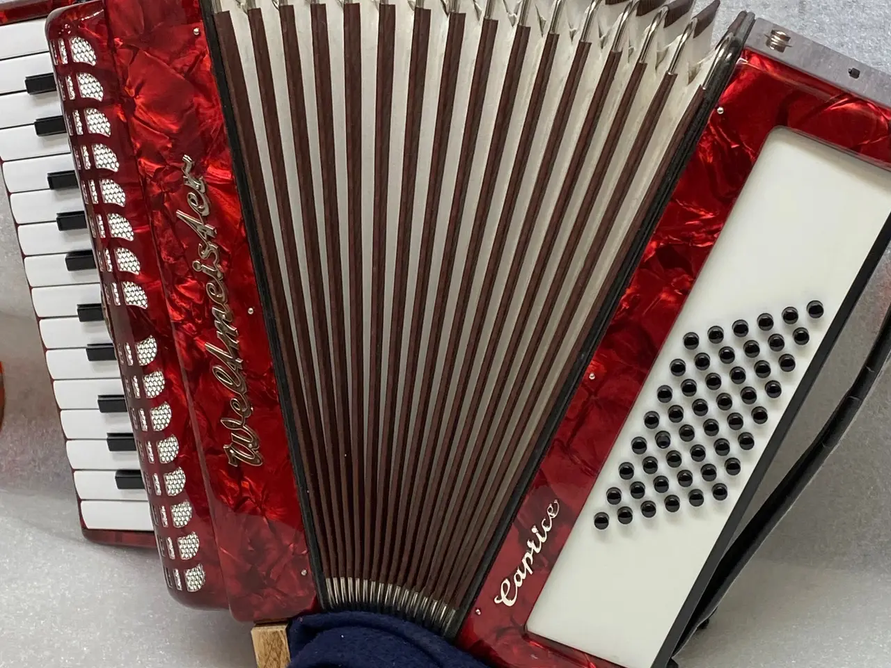 Billede 8 - Weltmeister Caprice tangent-harmonika – vinrød 