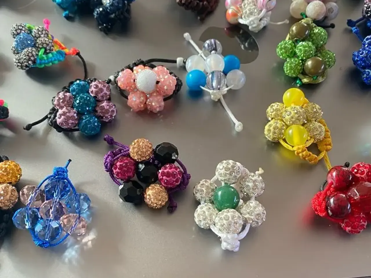 Billede 7 - Knyttede blomster ringe