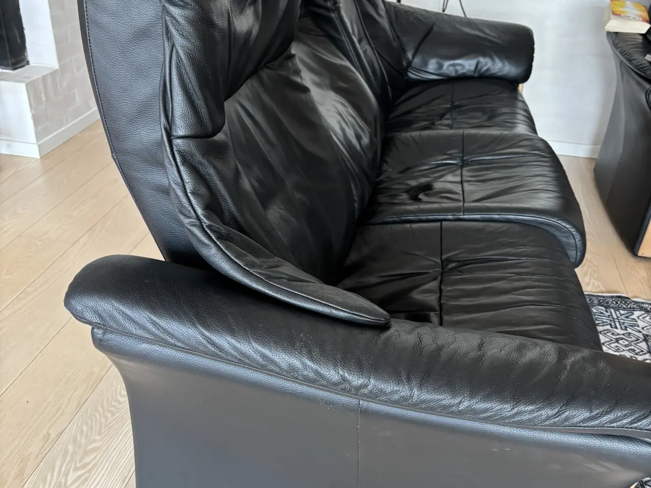Billede 4 - Lækker norsk FJORD lædersofa med inclination