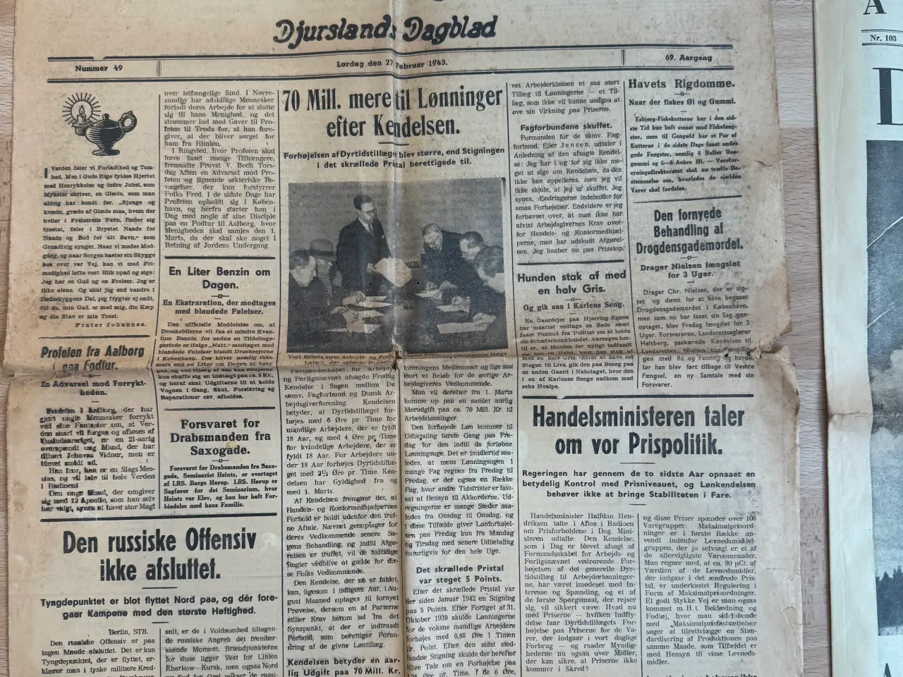 Billede 8 - gamle aviser og ugeblade