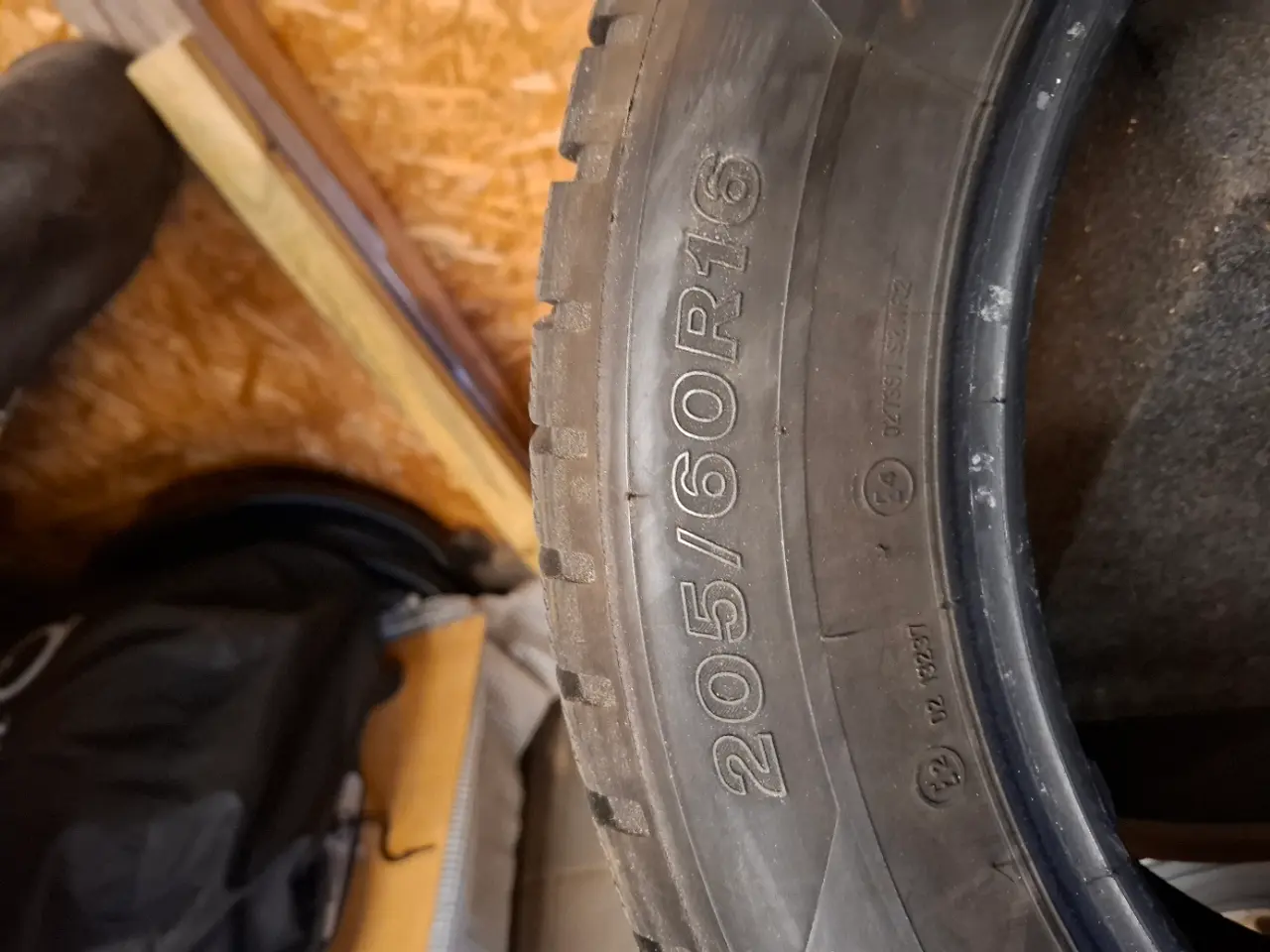 Billede 2 - vinterdæk 6 ml 205/60 r 16