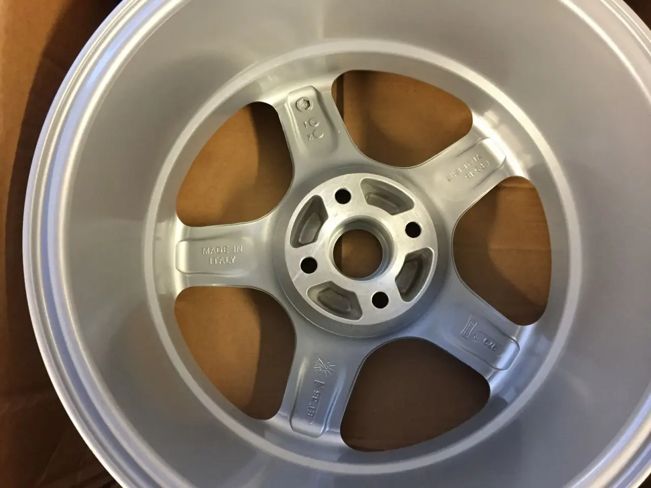 Billede 3 -  Nye 16" alufælge til f.eks. Alfasud/Sprint/33