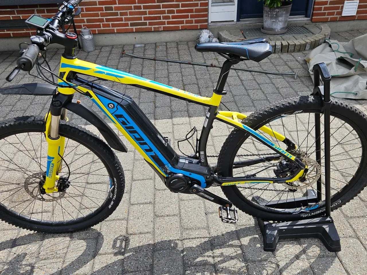 Billede 1 - Giant E-dirt Ebike