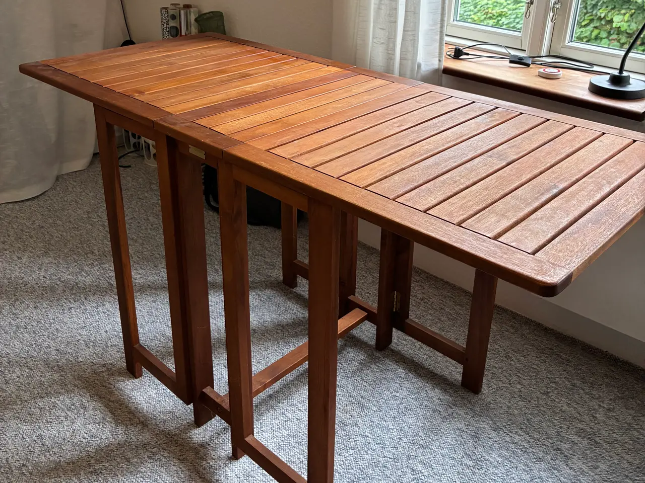 Billede 1 - Flot Colibri teak klapbord – 140 cm