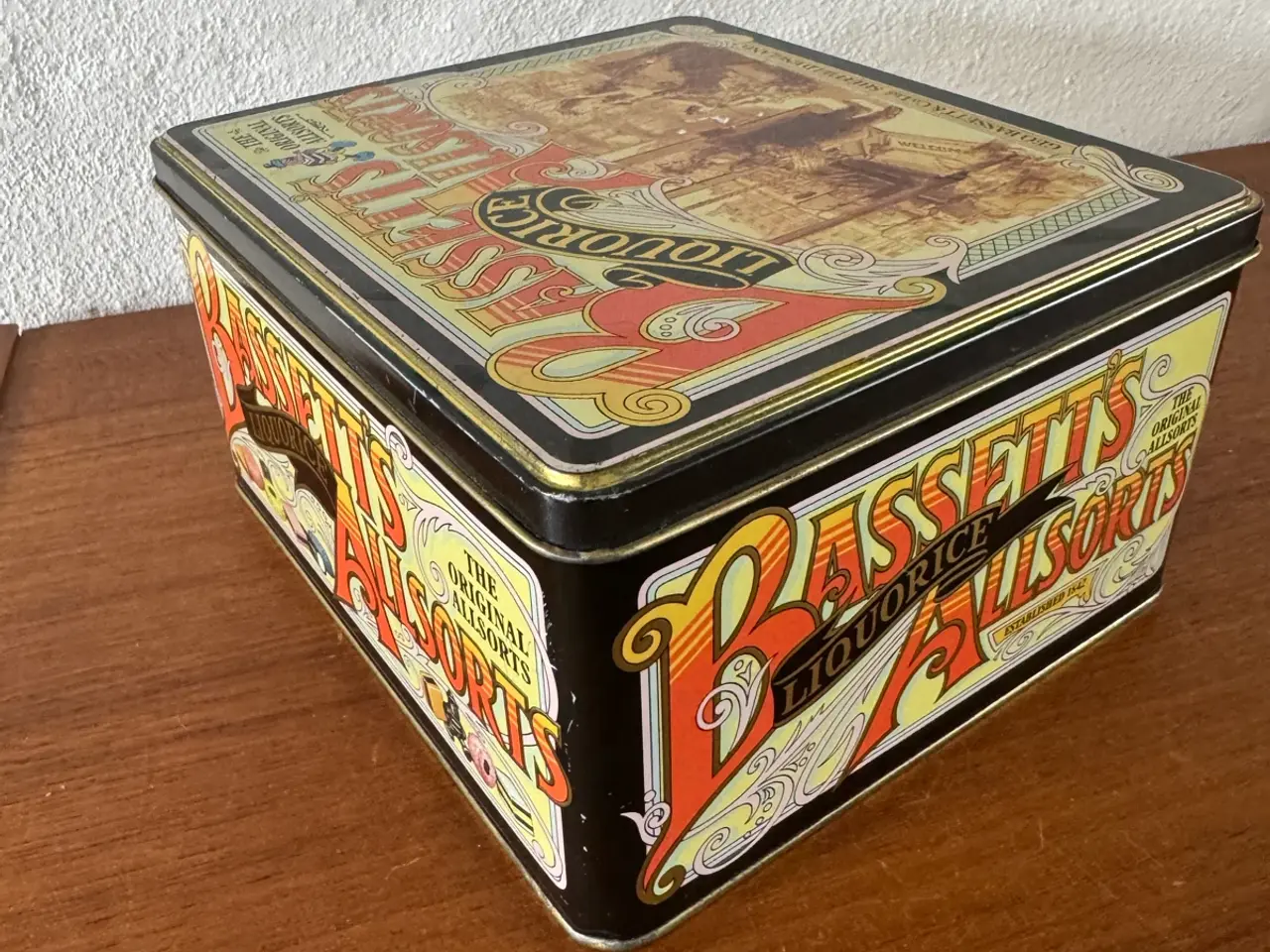 Billede 3 - Retro dåse