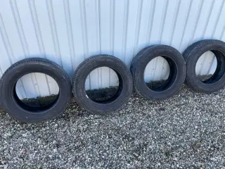 Dæk til varebil Michelin 235/60x17