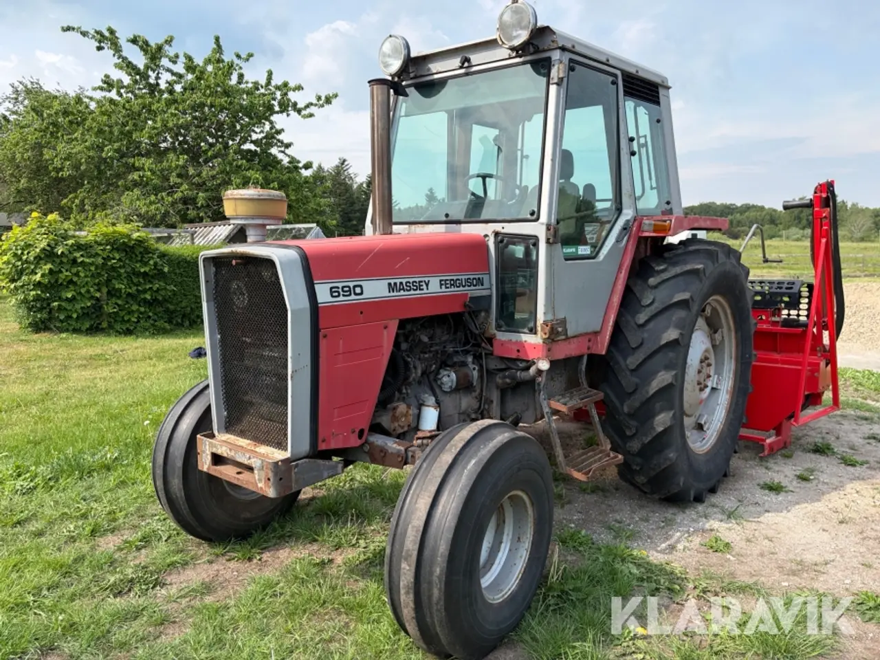 Billede 1 - Veterantraktor Massey Ferguson 690