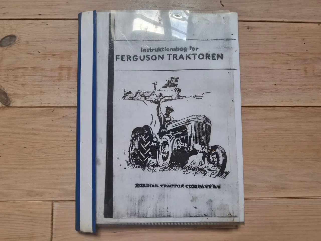 Billede 1 - Instruktionsbog til Ferguson traktor