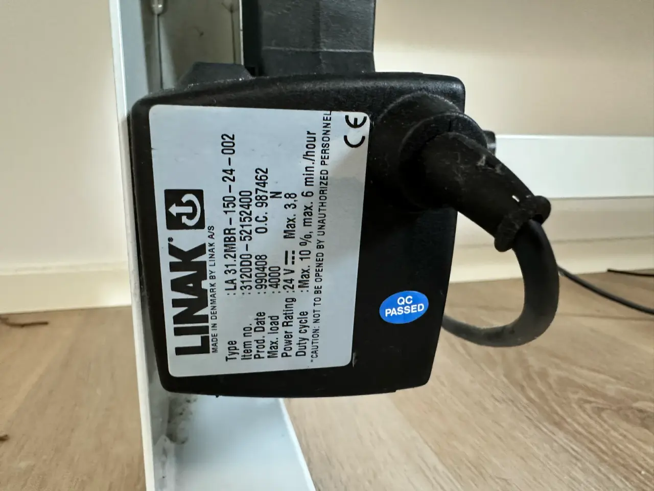 Billede 3 - Elektrisk hæve skænkebord LINAK