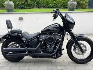 Street Bob 107