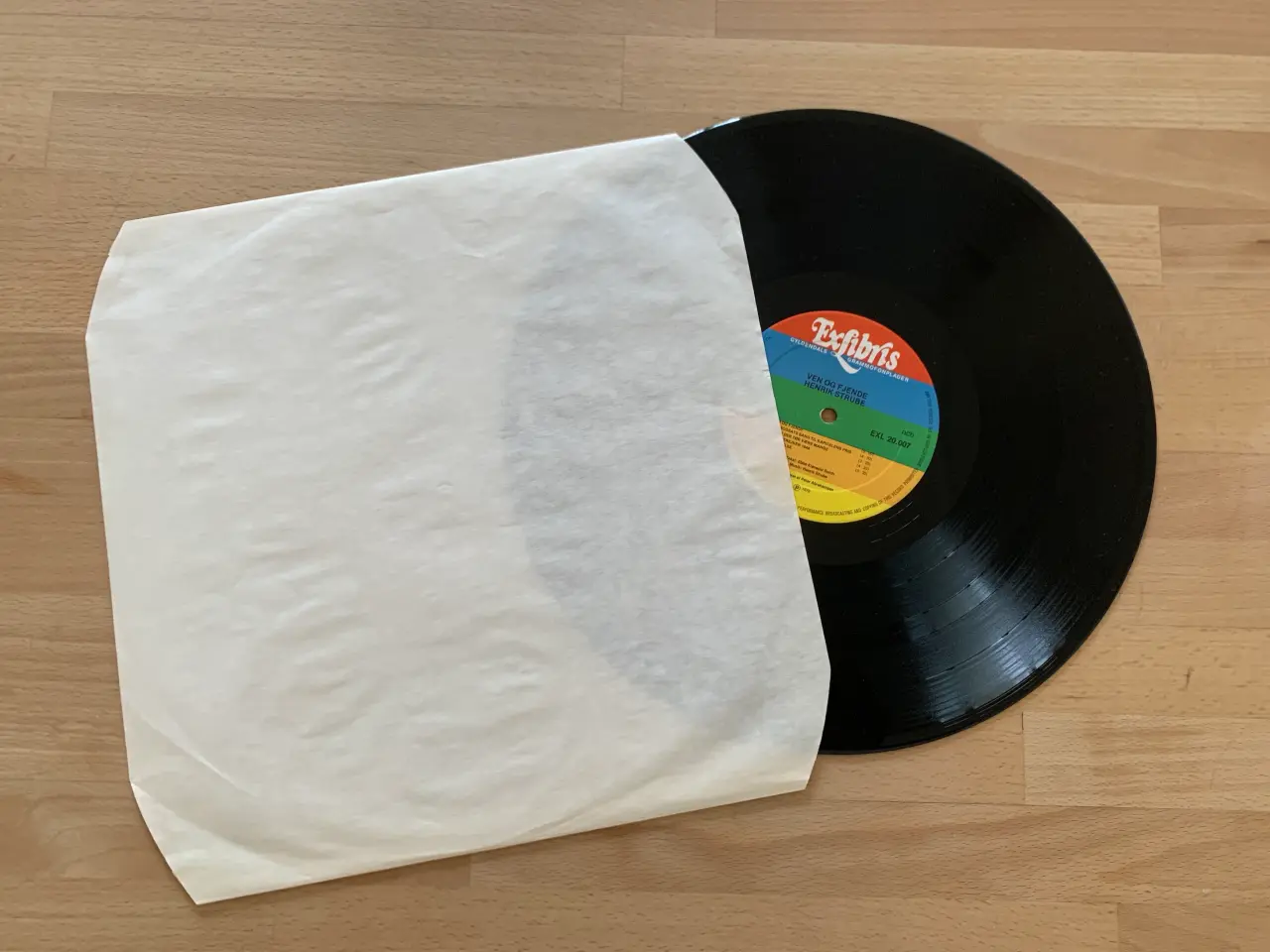 Billede 3 - LP'en Ven eller Fjende med Henrik Strunge