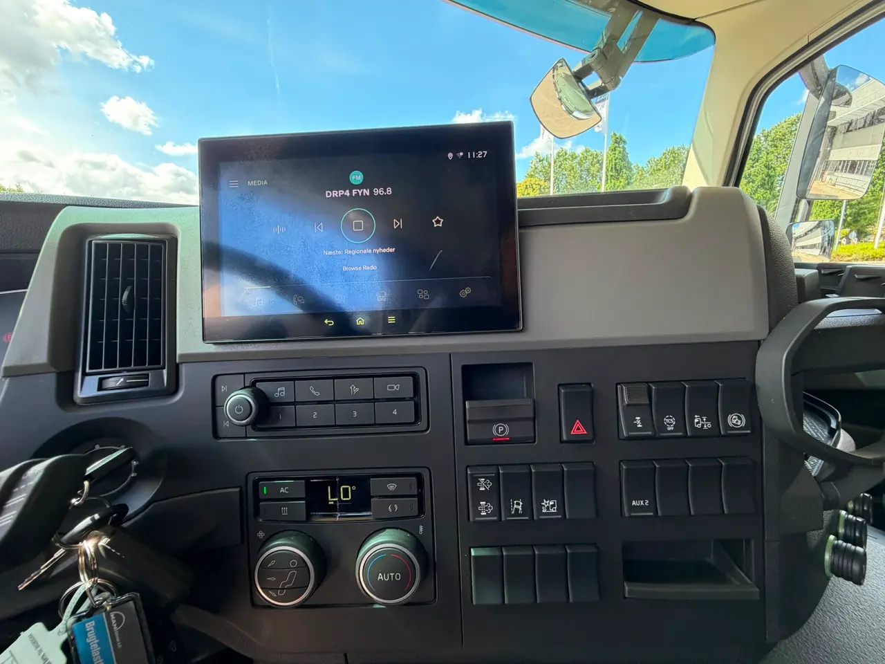 Billede 11 - Volvo FM330 4X2, Presenning