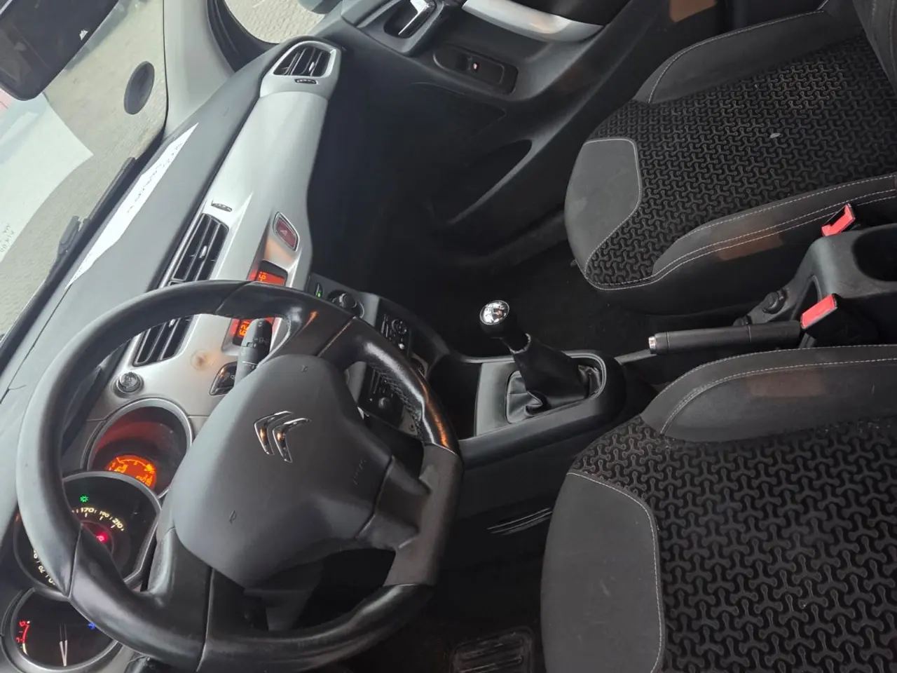 Billede 8 - Til salg: Citroën C3 2011