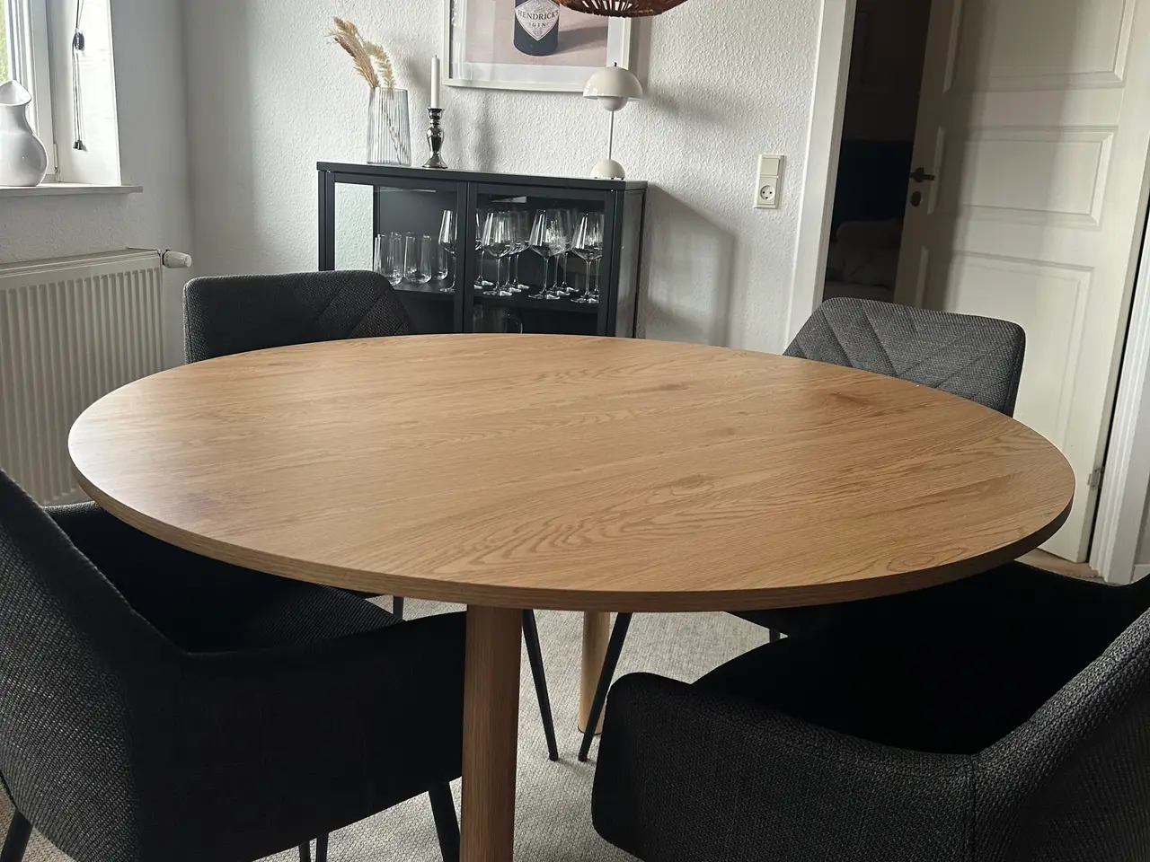 Billede 4 - Spisebord med stole